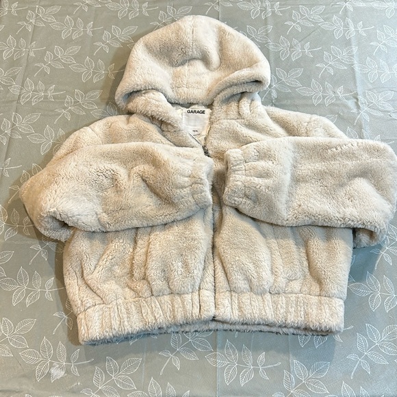 Garage Sweaters - Ladies Garage Zip Up Sweaters.